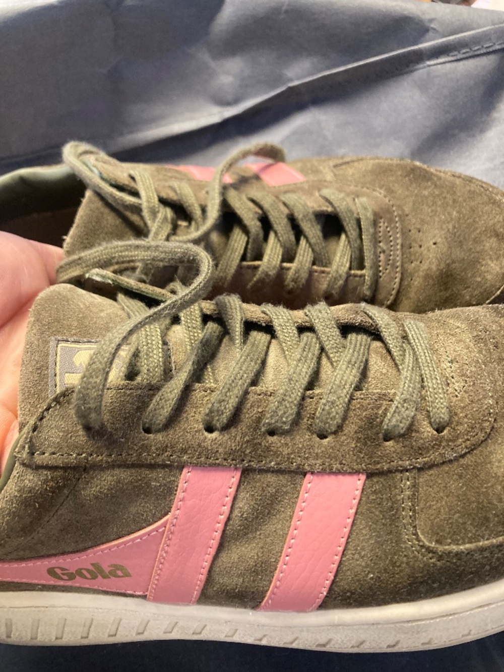 Like new Gola women’s 10 brown and pink suede upper sneakers - Picture 9 of 11